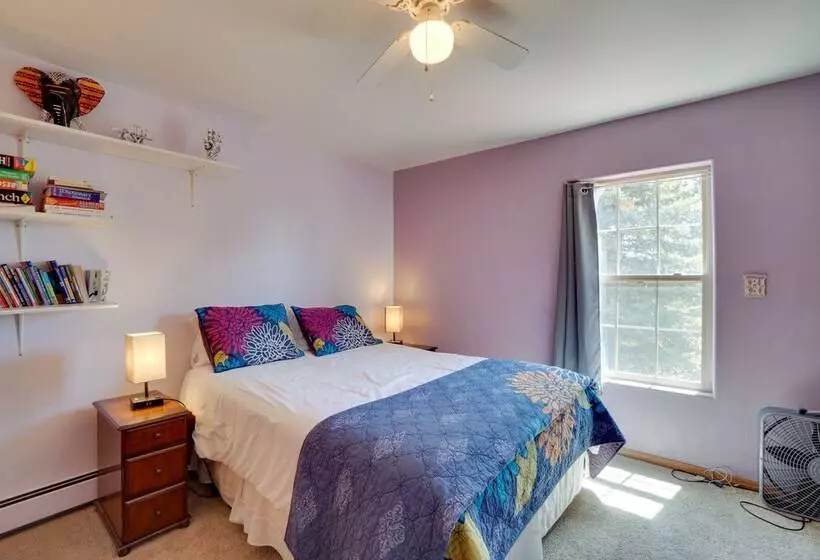 Monument House   Breweries, Hiking & Museums!