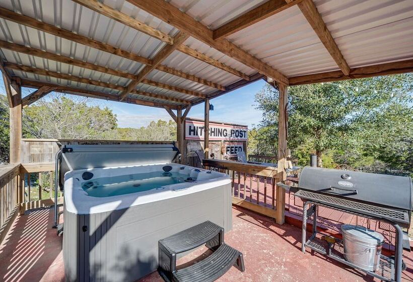 New Braunfels Home W/ Pool 2 Mi To Guadalupe River