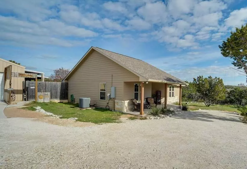 New Braunfels Home W/ Pool 2 Mi To Guadalupe River