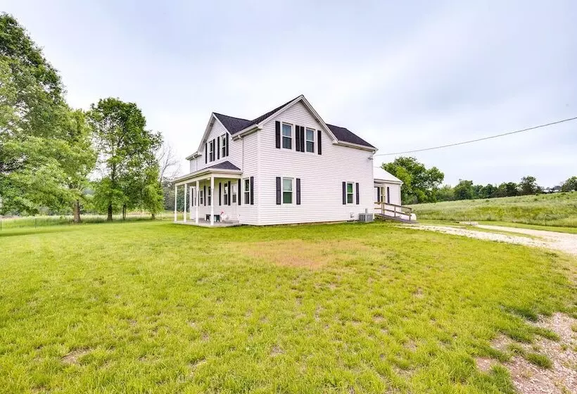 Peaceful Country Home In Serene Setting With Yard