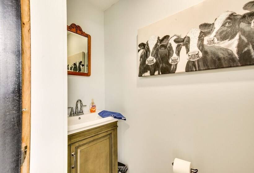 Peaceful Country Home In Serene Setting With Yard