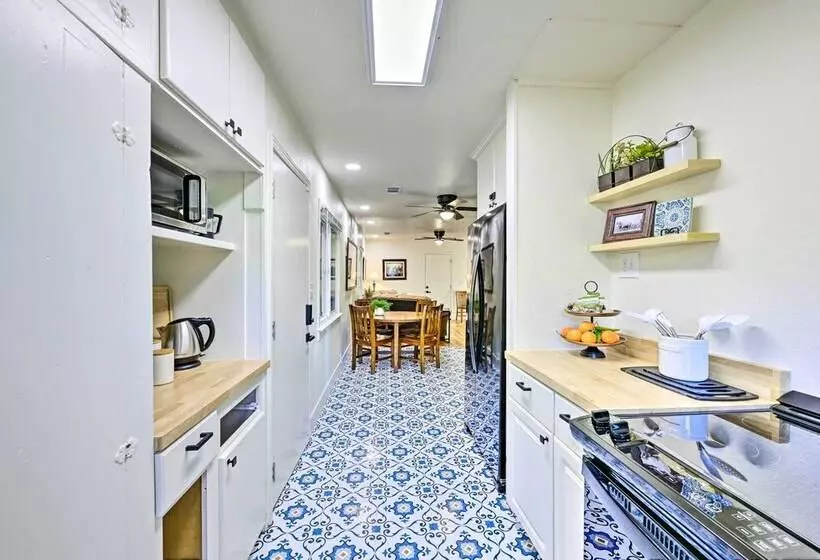 Peaceful Ranch Home W/ Sierra Nevada Views