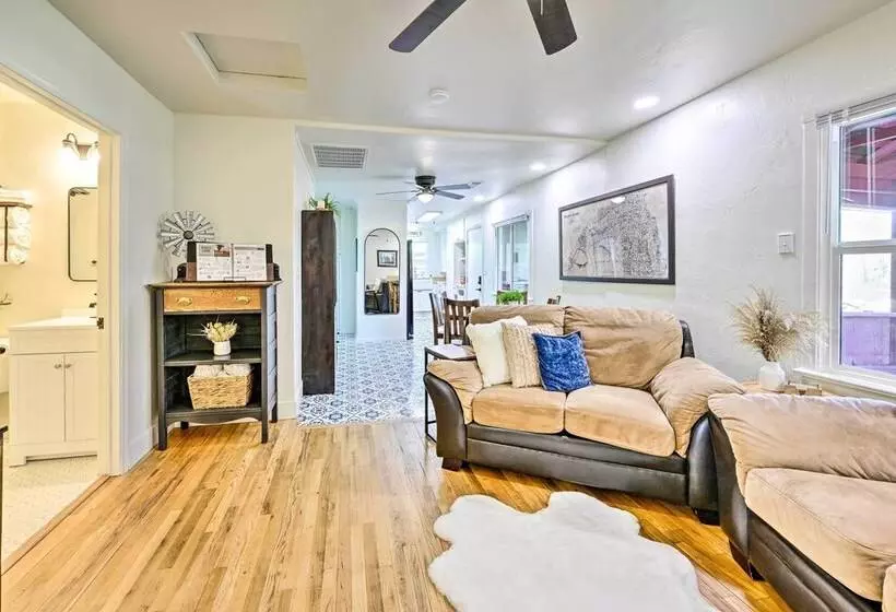 Peaceful Ranch Home W/ Sierra Nevada Views