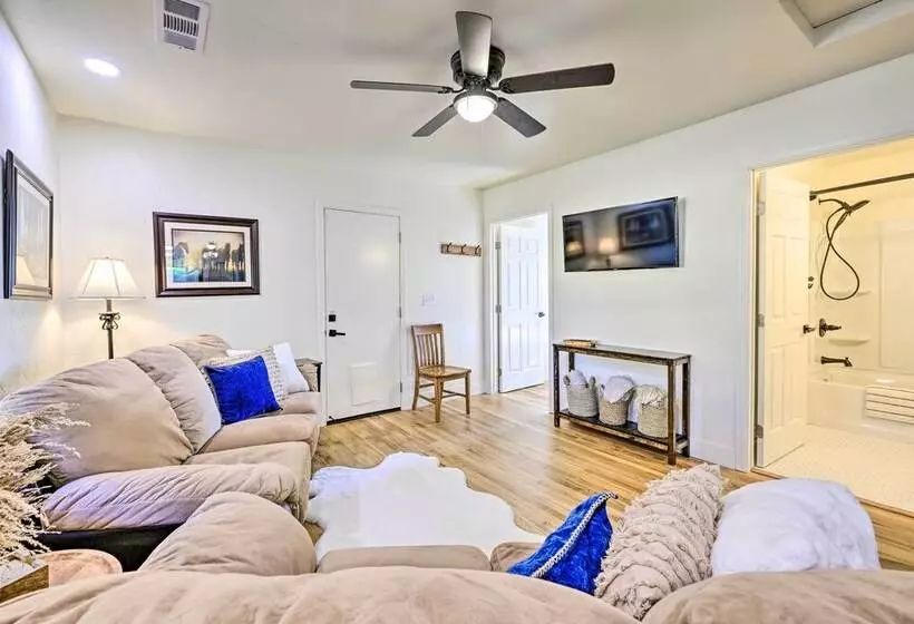 Peaceful Ranch Home W/ Sierra Nevada Views