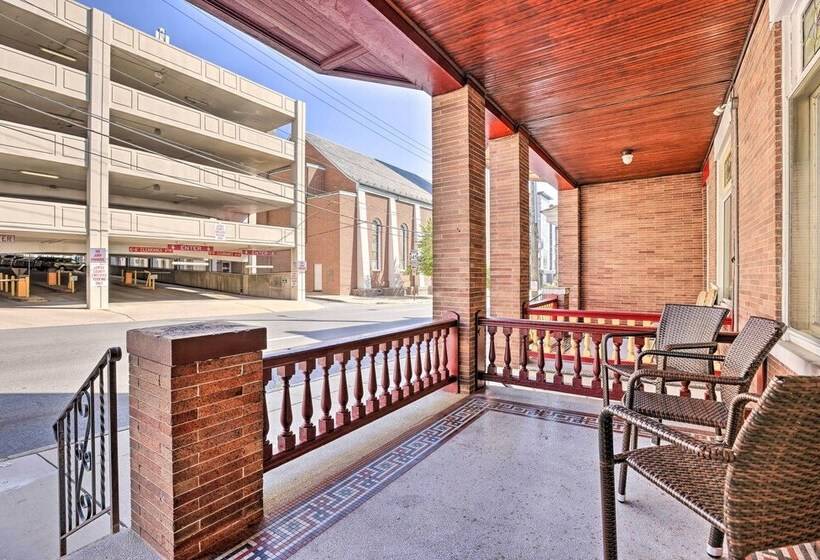 Pet Friendly Allentown Retreat W/ Backyard!