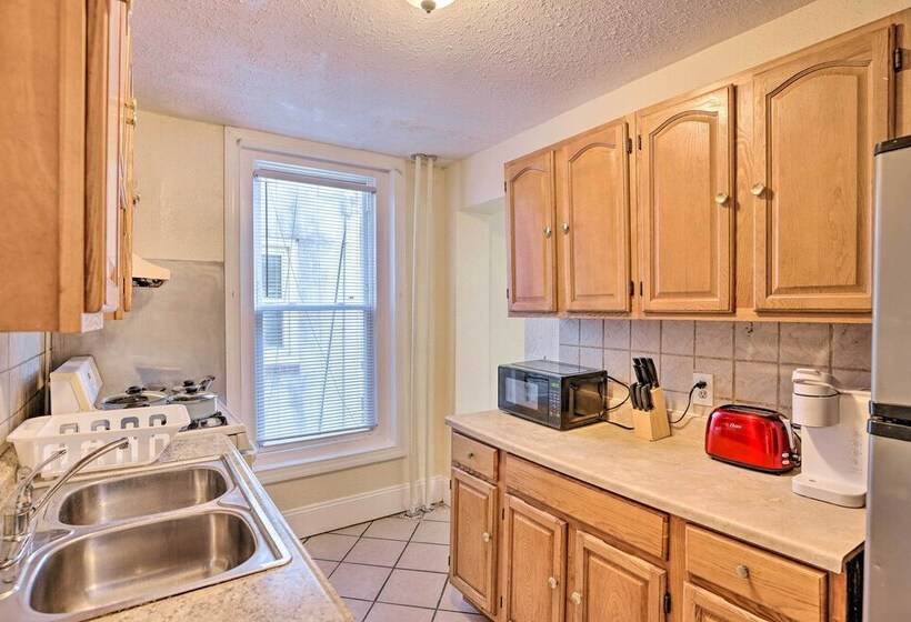 Pet Friendly Allentown Retreat W/ Backyard!