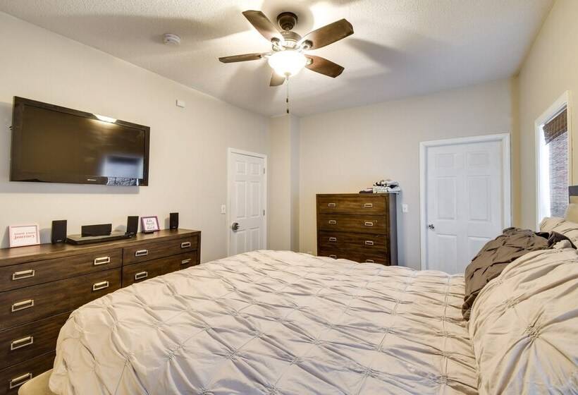 Pet Friendly Davenport Home Near Casino & Golf