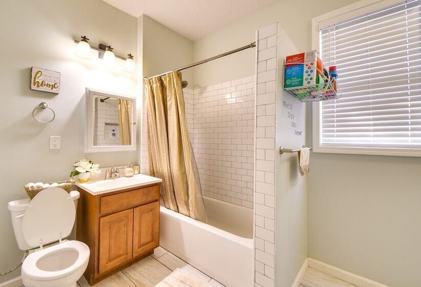 Pet Friendly Davenport Home Near Casino & Golf