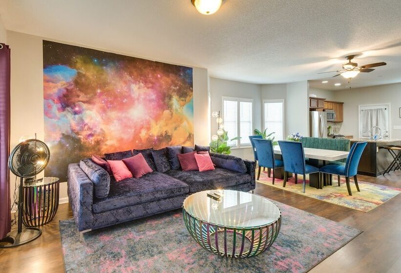 Pet Friendly Davenport Home Near Casino & Golf