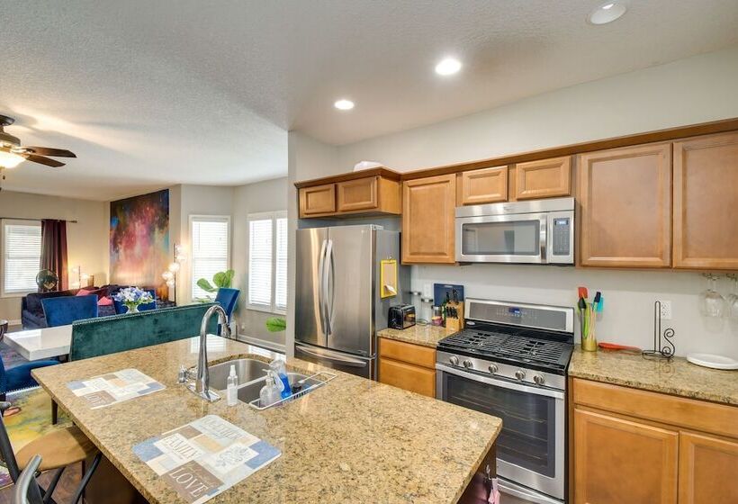 Pet Friendly Davenport Home Near Casino & Golf