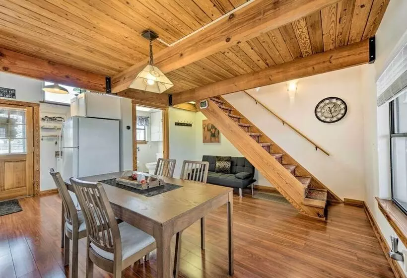 Pet Friendly Fredericksburg Cabin W/ Lovely Views