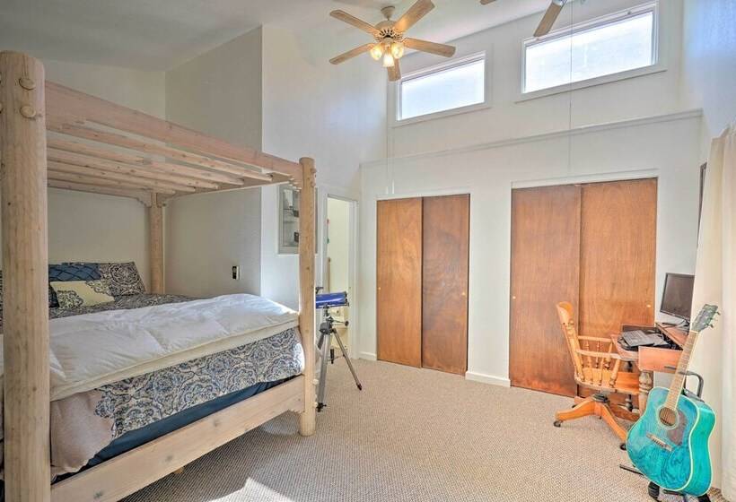 Cozy Creekside Cabin In La Veta: Hike & Fish!