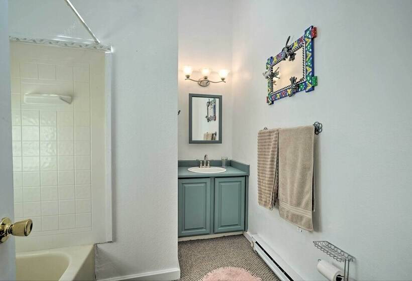 Cozy Creekside Cabin In La Veta: Hike & Fish!