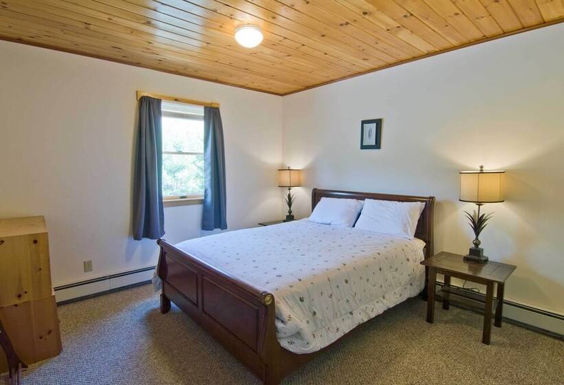 Quiet Family Getaway: Bethel Home W/ River Access!