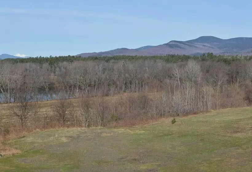 Quiet Family Getaway: Bethel Home W/ River Access!