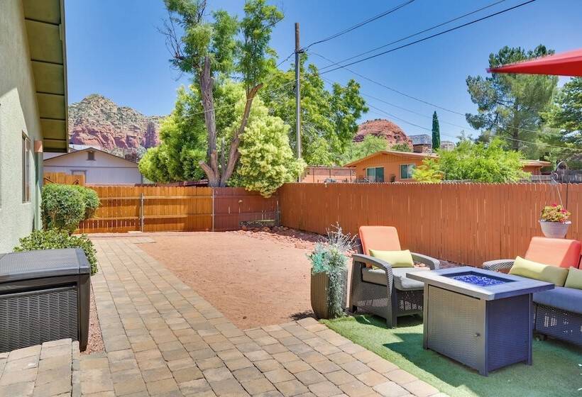 Red Rock Retreat W/ Patio: 3 Mi To Downtown Sedona