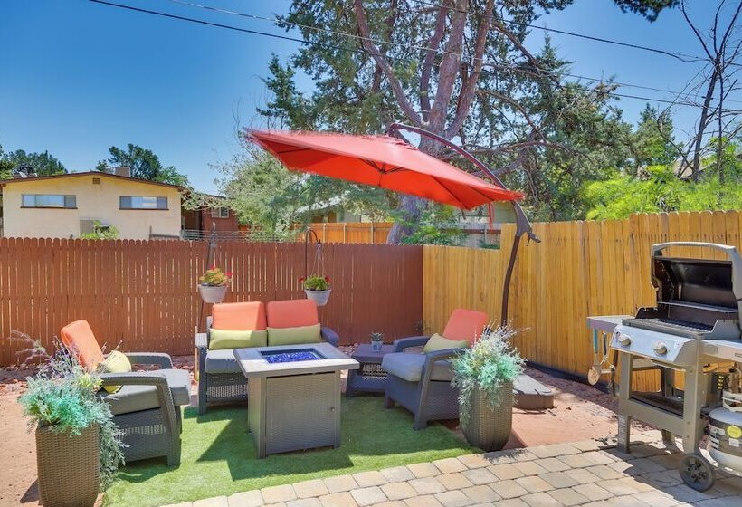 Red Rock Retreat W/ Patio: 3 Mi To Downtown Sedona