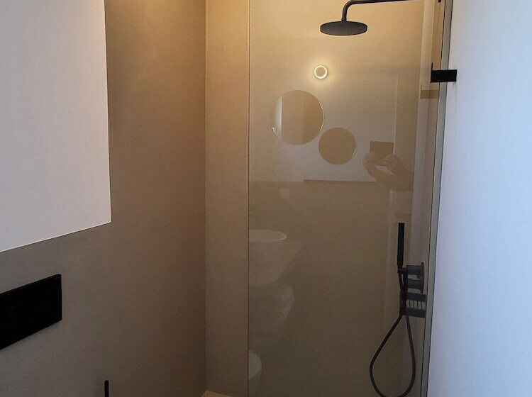 Resort Otel Korfi De Milo