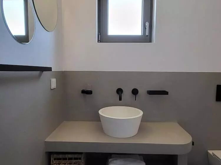 Lomakeskus Korfi De Milo