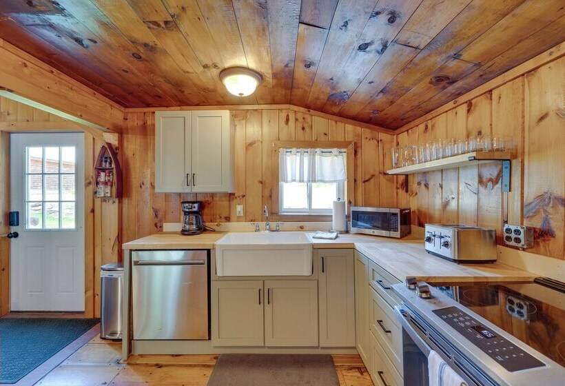 Rustic Cabin Retreat On Rangeley Lake!