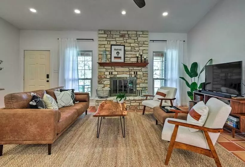 San Marcos Vacation Rental: 4 Miles To Downtown!