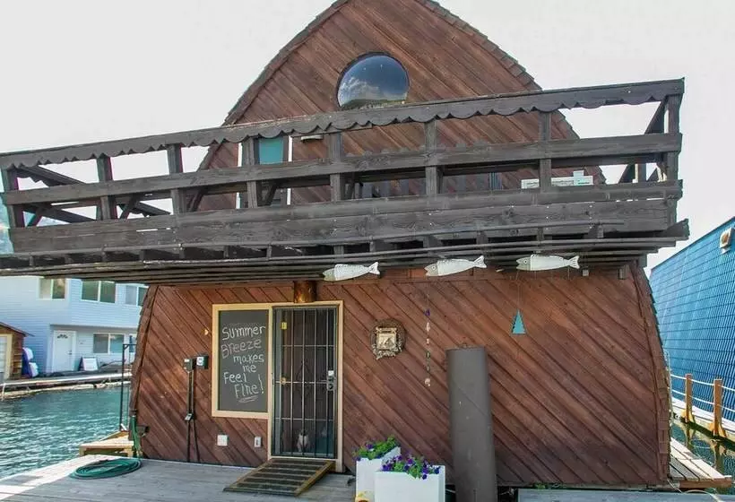 Tranquility  Float House On Lk Pend Oreille