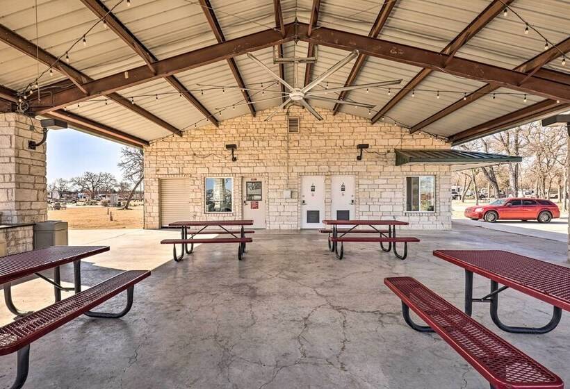 Upscale Tiny Home   Boho Chic Austin Getaway!