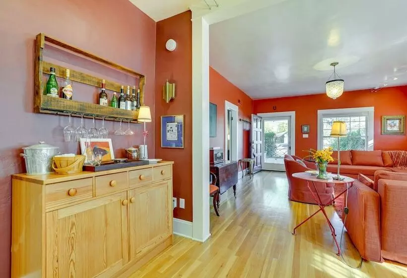 Vintage Home W/ Mtn Views: 12 Mi To Patagonia Lake