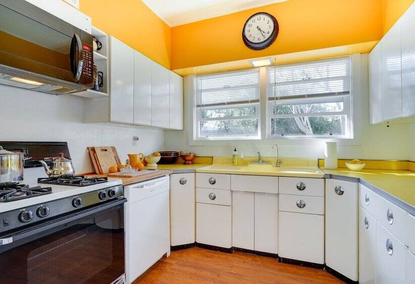 Vintage Home W/ Mtn Views: 12 Mi To Patagonia Lake