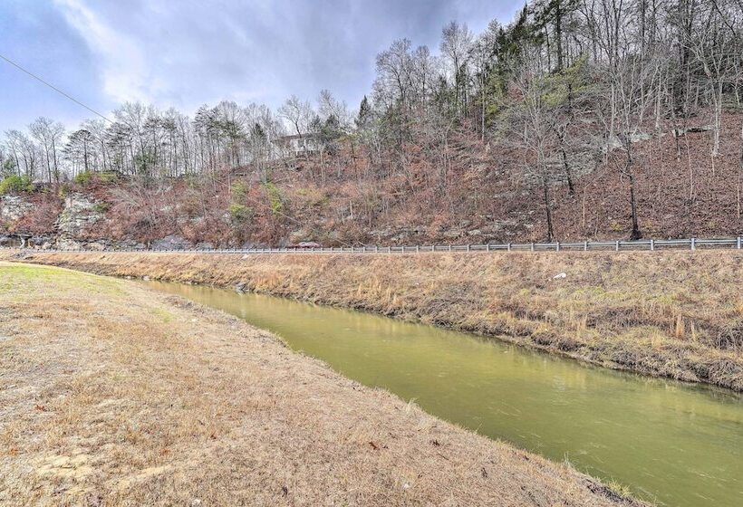 Whitesburg Vacation Home W/ Screened Porch