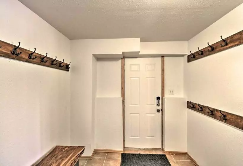 24 0107 16 Acre Fairplay Cabin W/ Mountain Views!