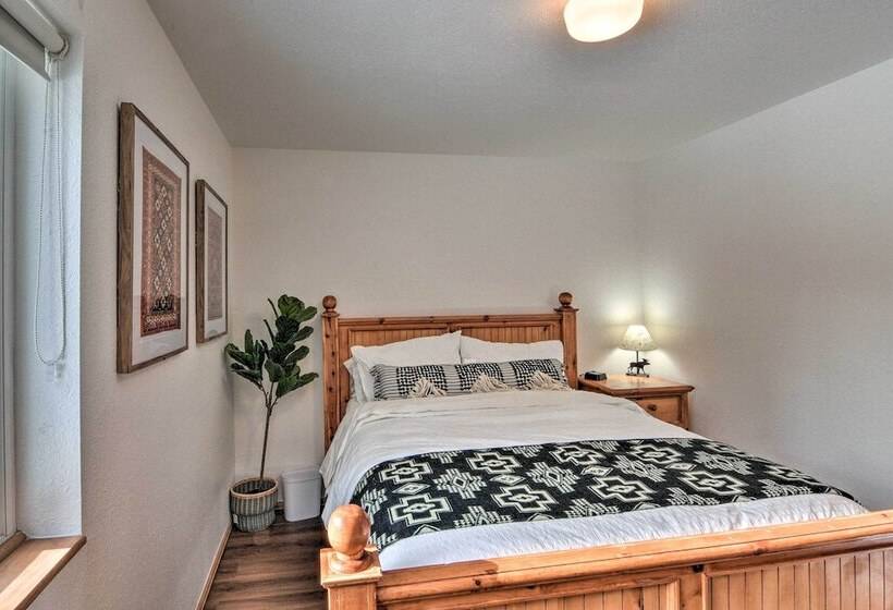 24 0107 16 Acre Fairplay Cabin W/ Mountain Views!