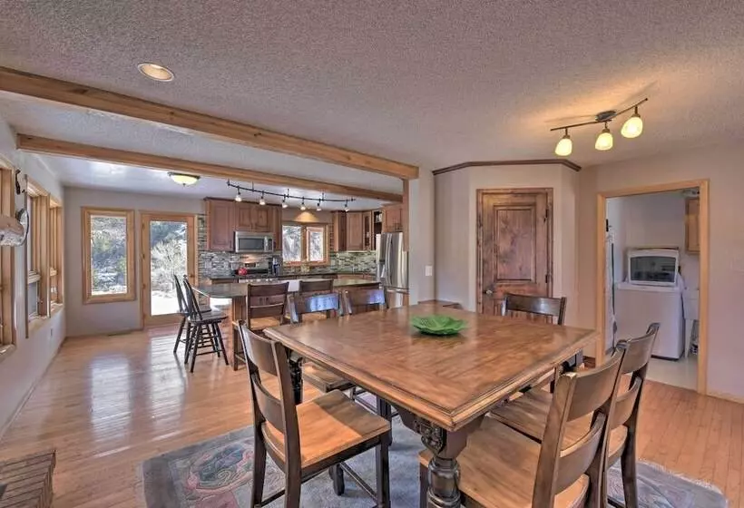 ~ 1 Mi To Downtown: Buena Vista Riverfront Escape!