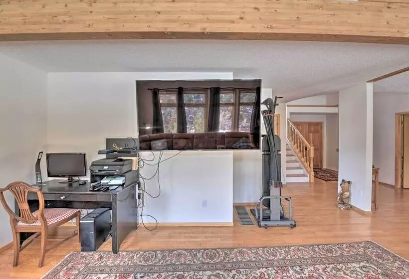 ~ 1 Mi To Downtown: Buena Vista Riverfront Escape!