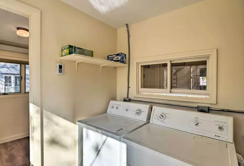 Buena Vista Home W/ Patio 2 Blocks To Main St