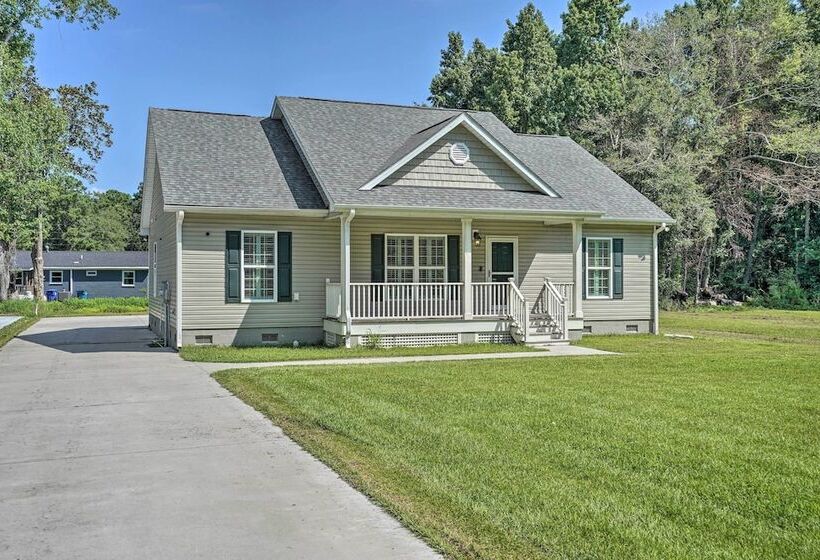 Charming Mount Pleasant Home: 7 Miles To Beach!