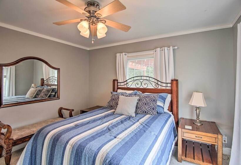 Charming Tulsa Bungalow W/ Furnished Deck!