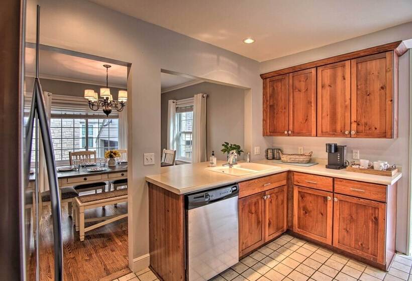 Charming Tulsa Bungalow W/ Furnished Deck!