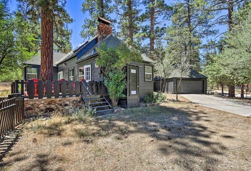 2 Mi To Big Bear Lake: Cabin W/ Game Room