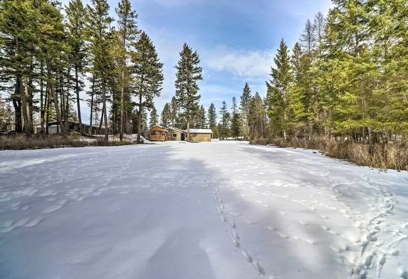 Columbia Falls Private Retreat: Pool Table & Deck!
