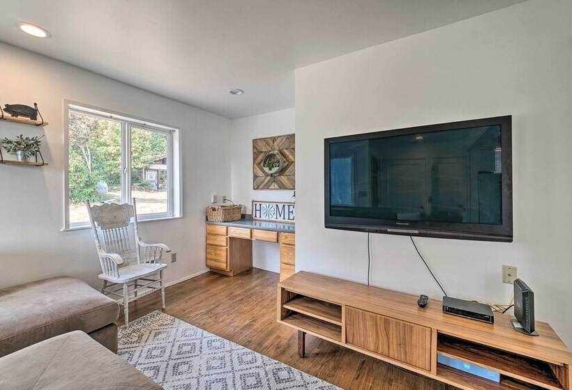 Serene Carnation Abode < 2 Mi To Snoqualmie River