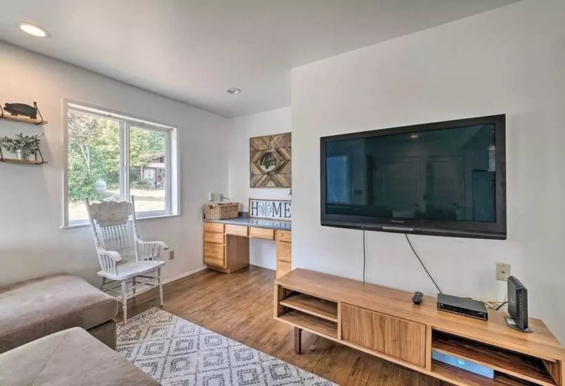 Serene Carnation Abode < 2 Mi To Snoqualmie River