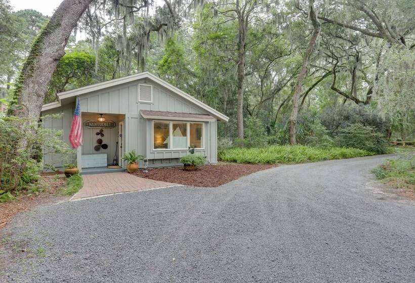 Nantucket Hide Away Cottage On Saint Marys River!