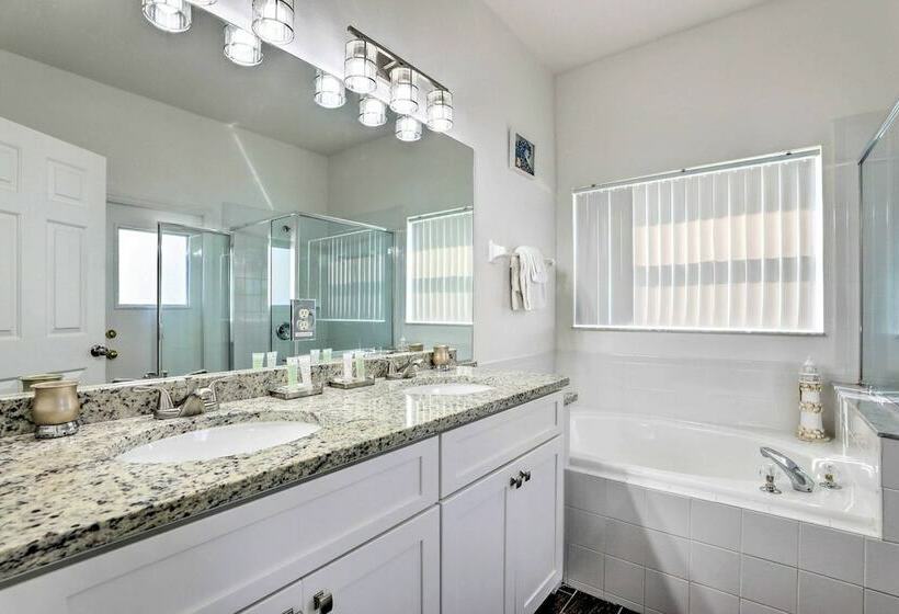 Davenport Home W/ Pool & Game Room: Near Disney!