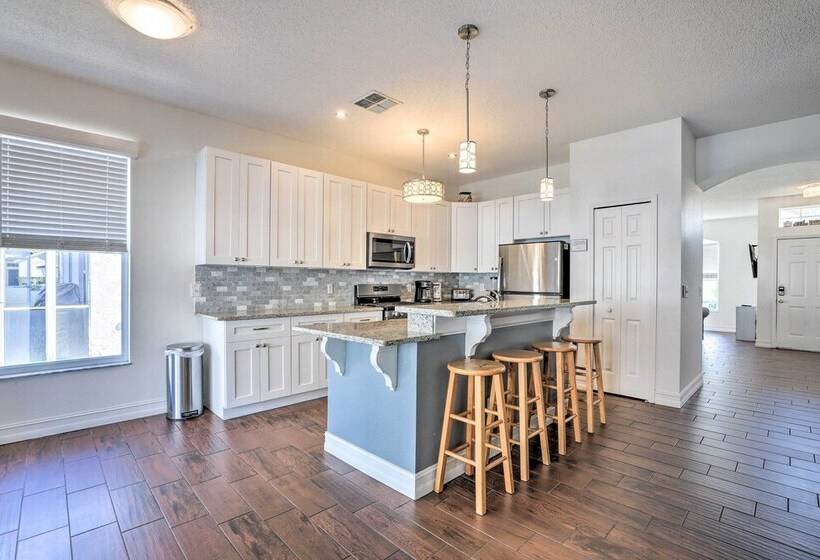 Davenport Home W/ Pool & Game Room: Near Disney!