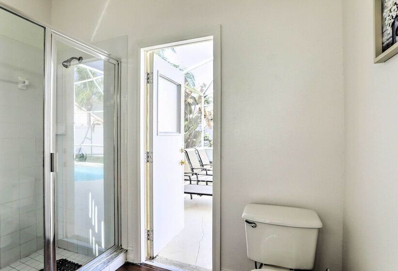 Davenport Home W/ Pool & Game Room: Near Disney!