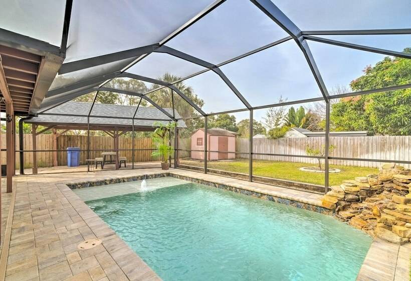 Family Friendly Tampa House With Private Pool!
