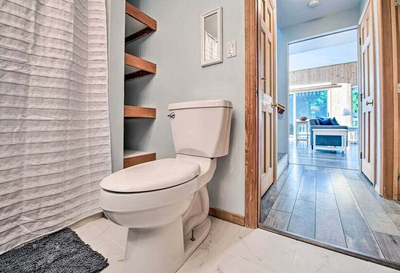 Hood Canal Home W/ Hot Tub   Bordering Olympic Np!