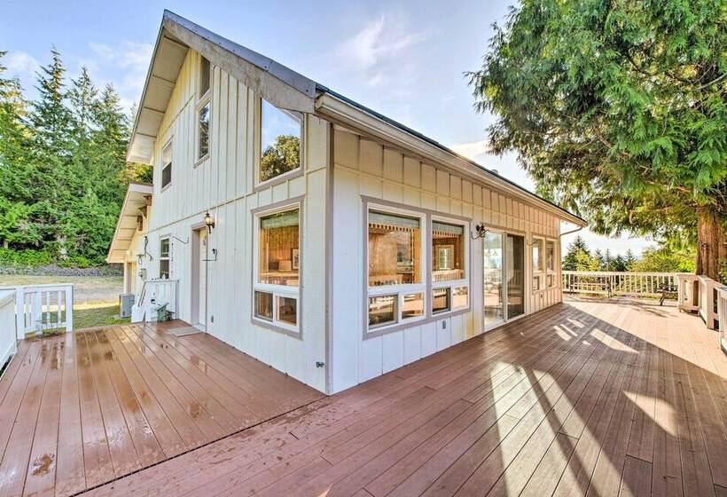 Hood Canal Home W/ Hot Tub   Bordering Olympic Np!