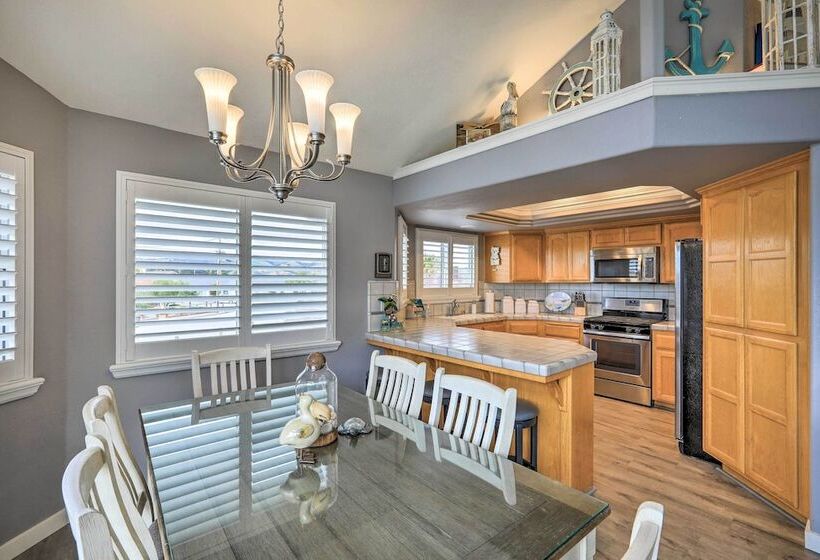 Ideally Located Ocean Escape Near Beach & Wineries